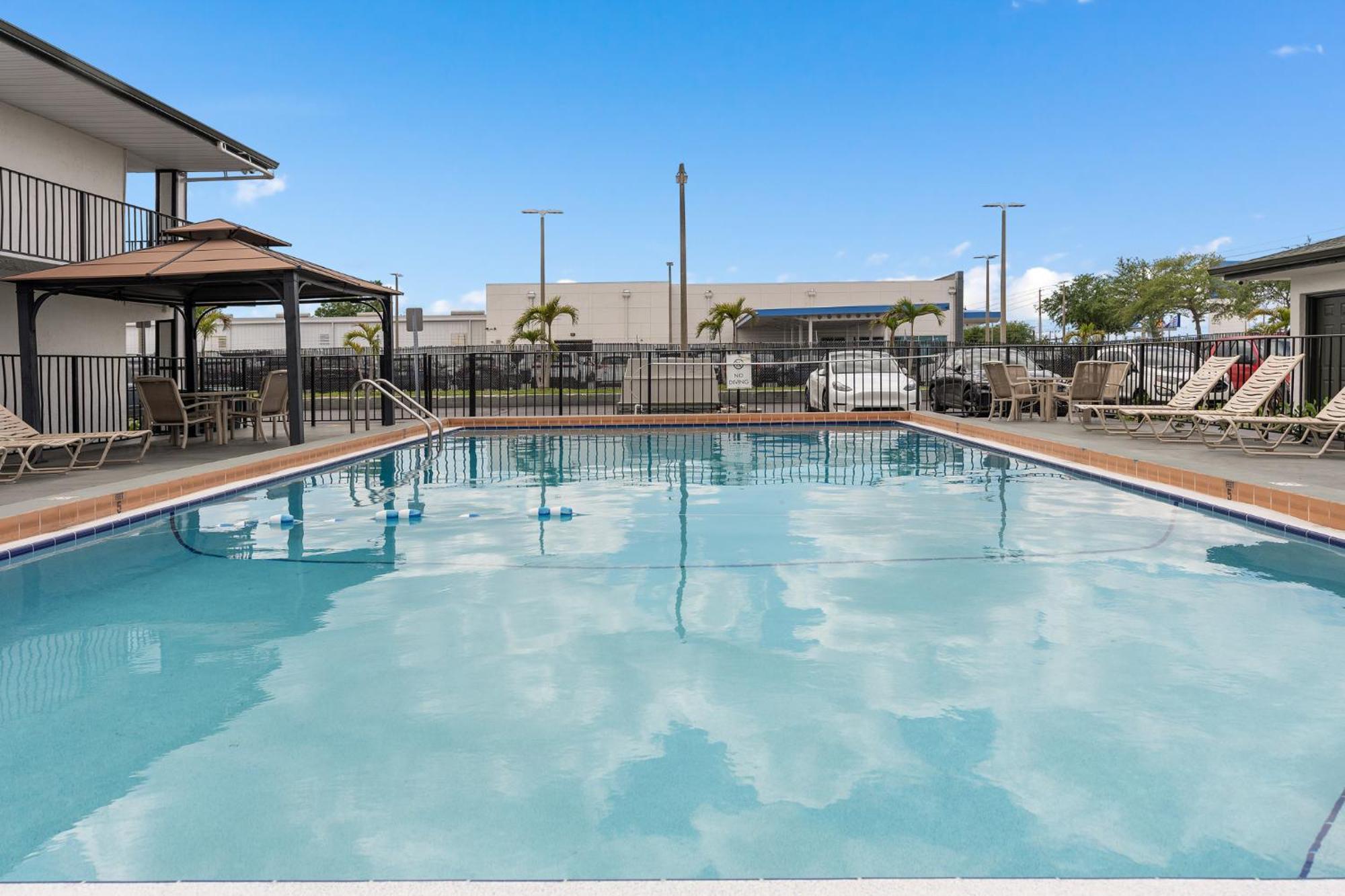 Hotel Baymont By Wyndham Orlando Downtown Esterno foto